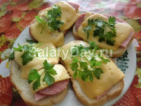 Горячие бутерброды - классический рецепт