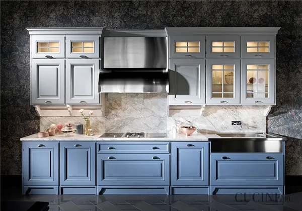 Белые кухни в классическом стиле 2023: 300 фото самых красивых белых кухонь в интерьере 7