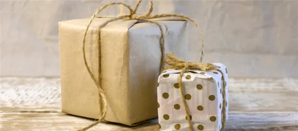 Как упаковать подарок без коробки 8