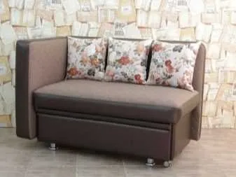 Малогабаритный угловой диван для маленькой квартиры 4