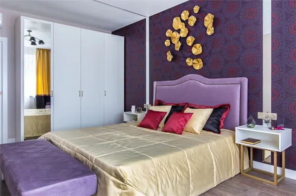 100 дизайнерских решений фиолетовой спальни 26