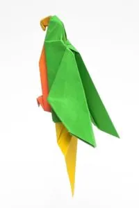 Как сделать оригами попугай - делаем поделку с детьми быстро и просто из модульных элементов 12