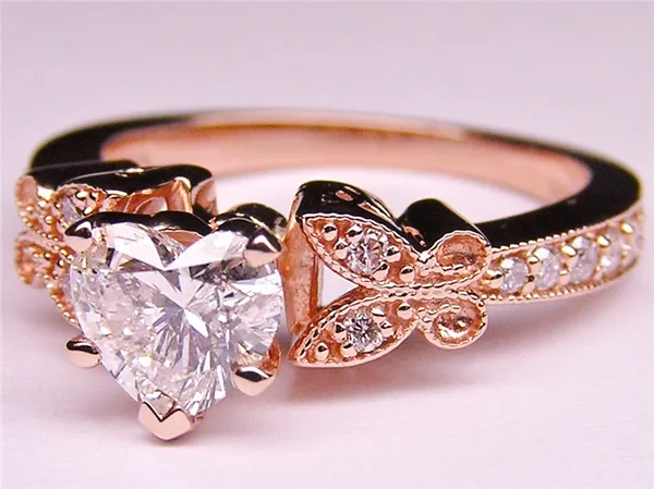 Розовое кольцо 
