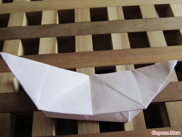 Как сделать бумажный кораблик 33