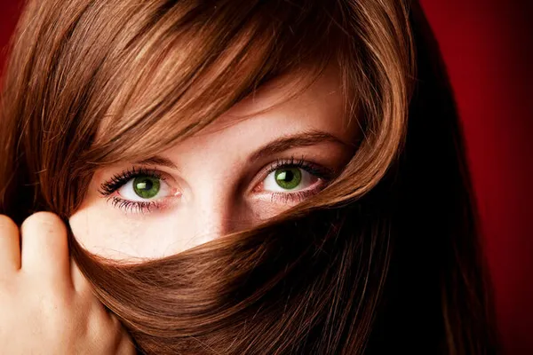 Рекомендации для девушек с зелеными глазами по выбору цвета волос 15
