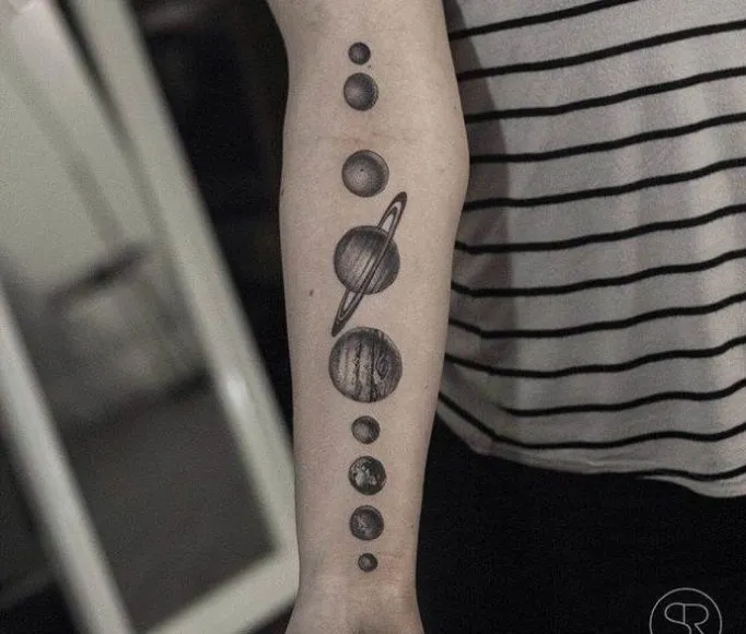 tattoo-of-the-planet-46jq3524g